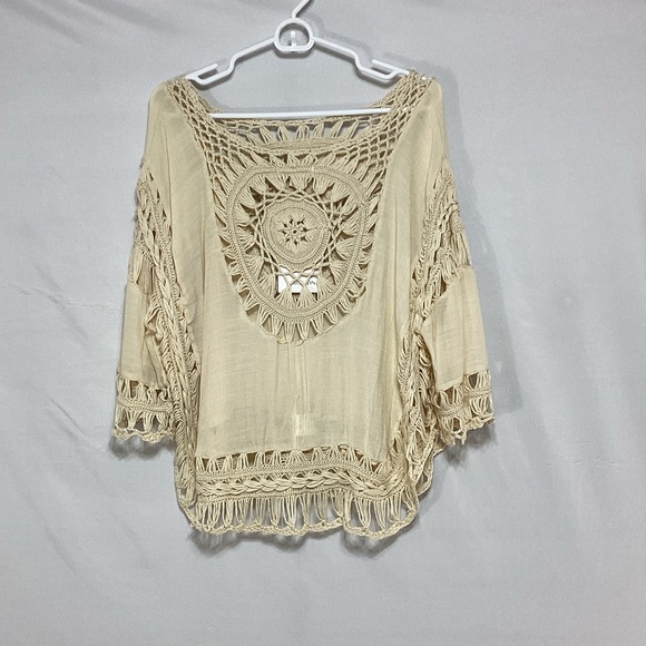 NWT Rebellion large Cream Crochet Blouse - Picture 4 of 11